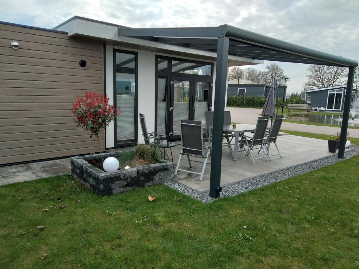 Ferienhaus / Chalet / Bungalow Am See, Holland, Niederlande, Lathum Eksteriør bilde